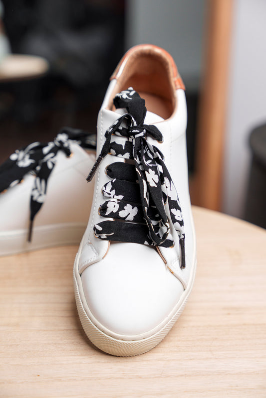 Lacets fleuris noir et blanc - Lacets originaux chaussures | Mon Lacet Français