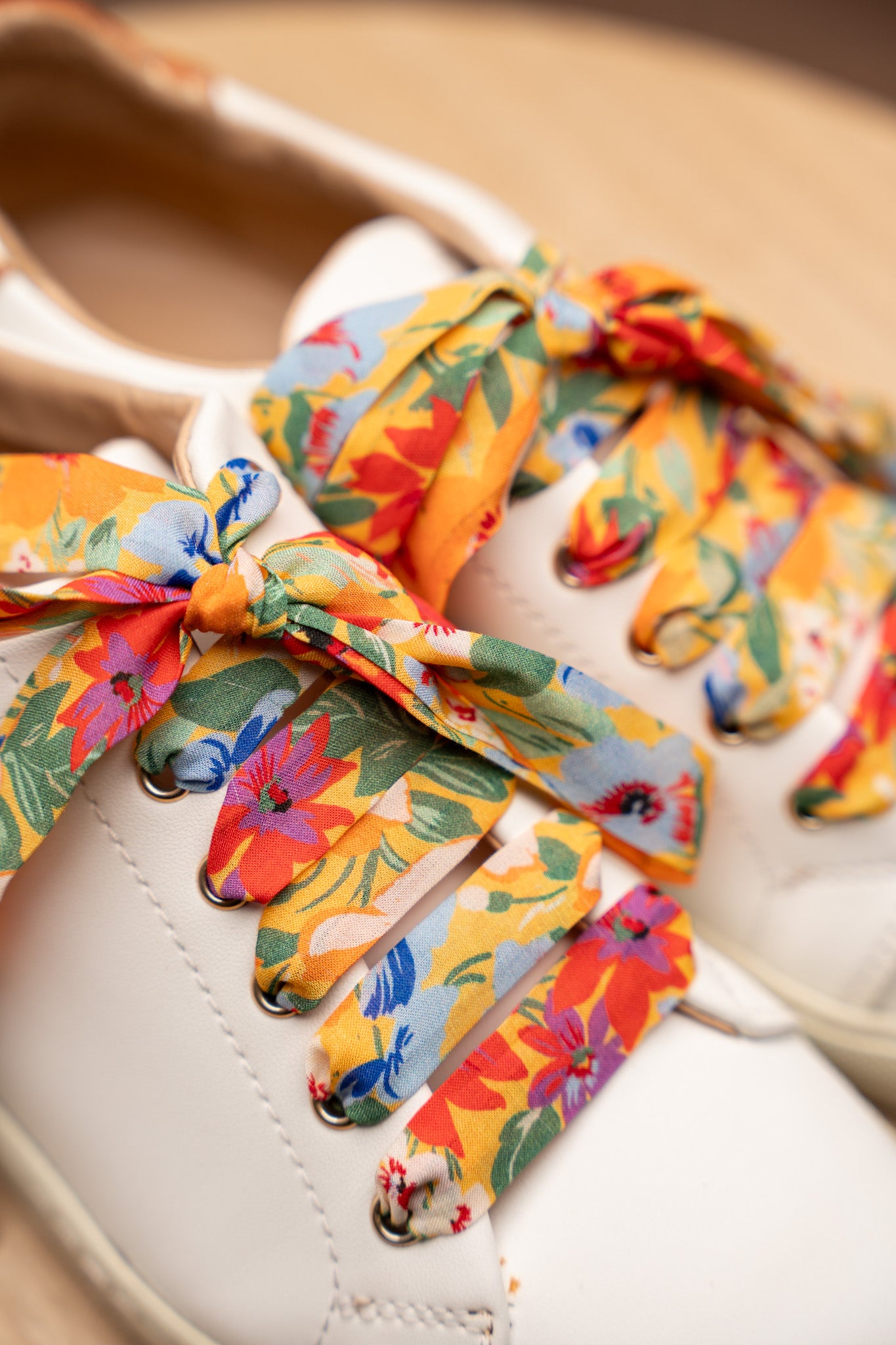 Lacets fleuris jaunes - Lacets originaux chaussures | Mon Lacet Français