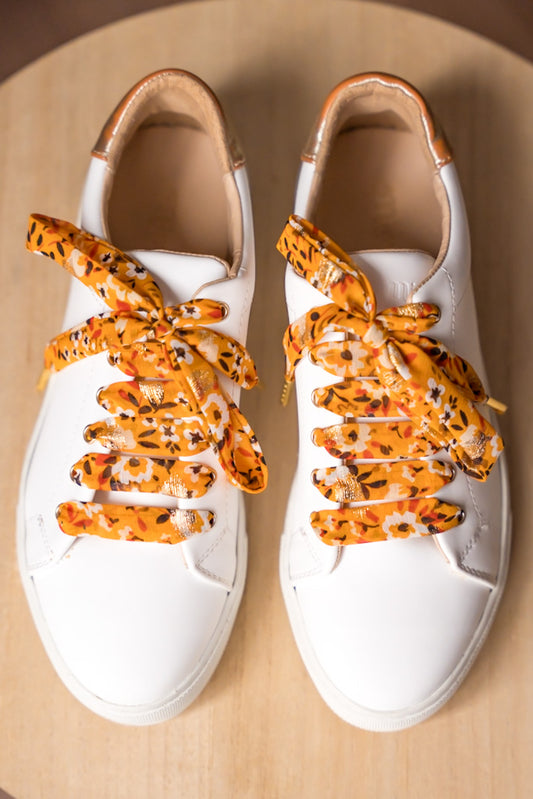 Lacets fleuris jaunes plumetis dorés - Lacets originaux chaussures | Mon Lacet Français
