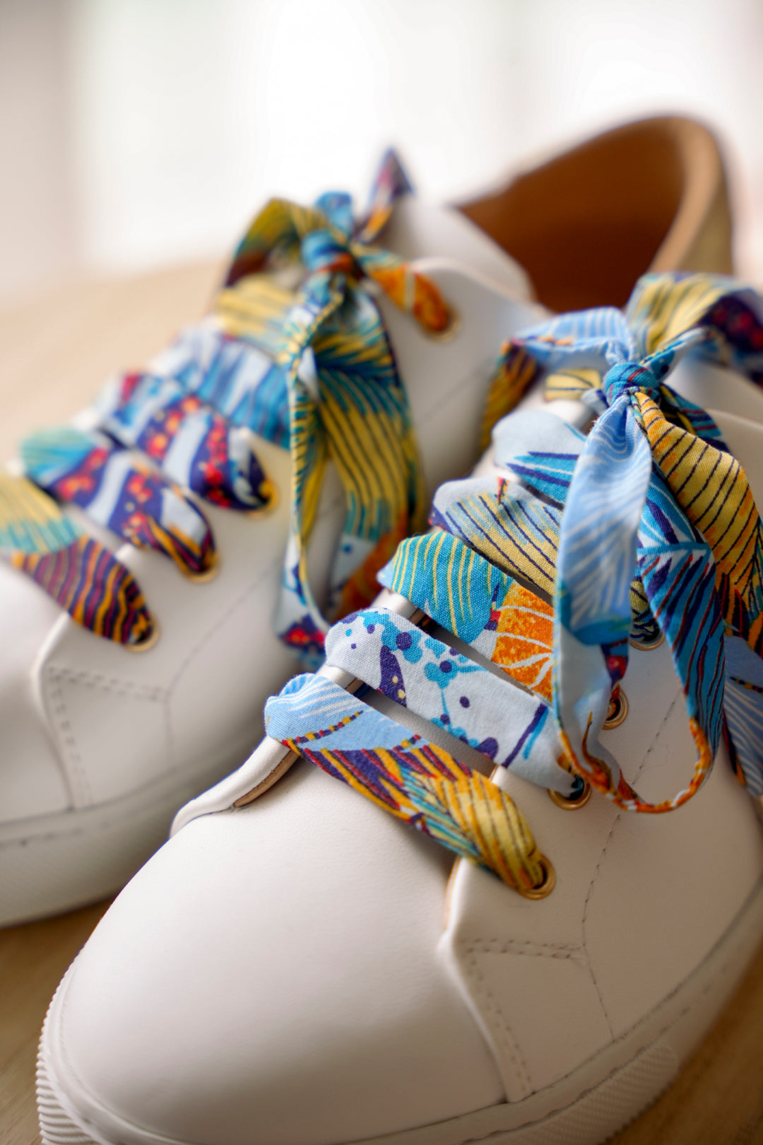 Lacets motif tropical