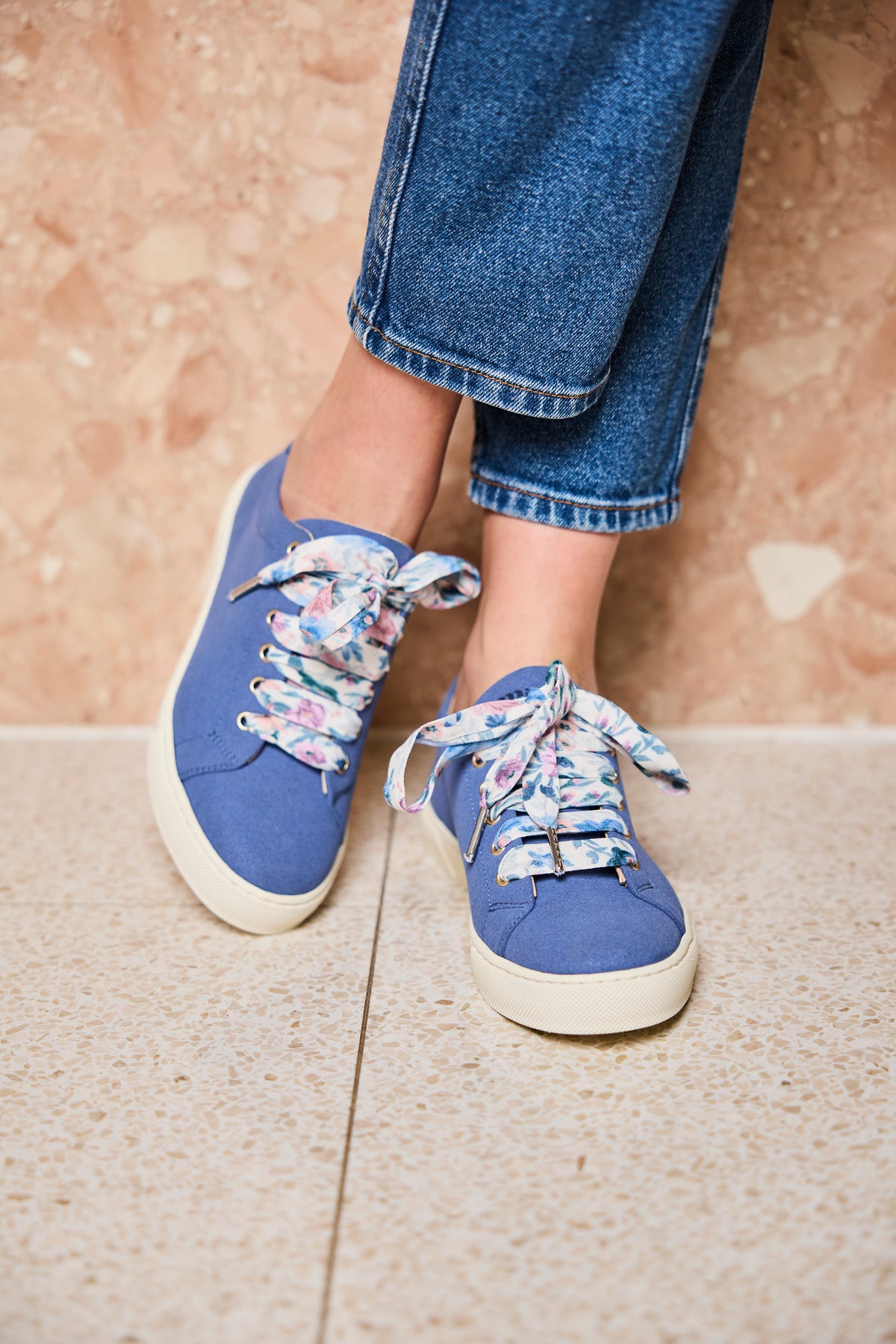 Lacets fleuris bleu et rose - Lacets originaux chaussures | Mon Lacet Français