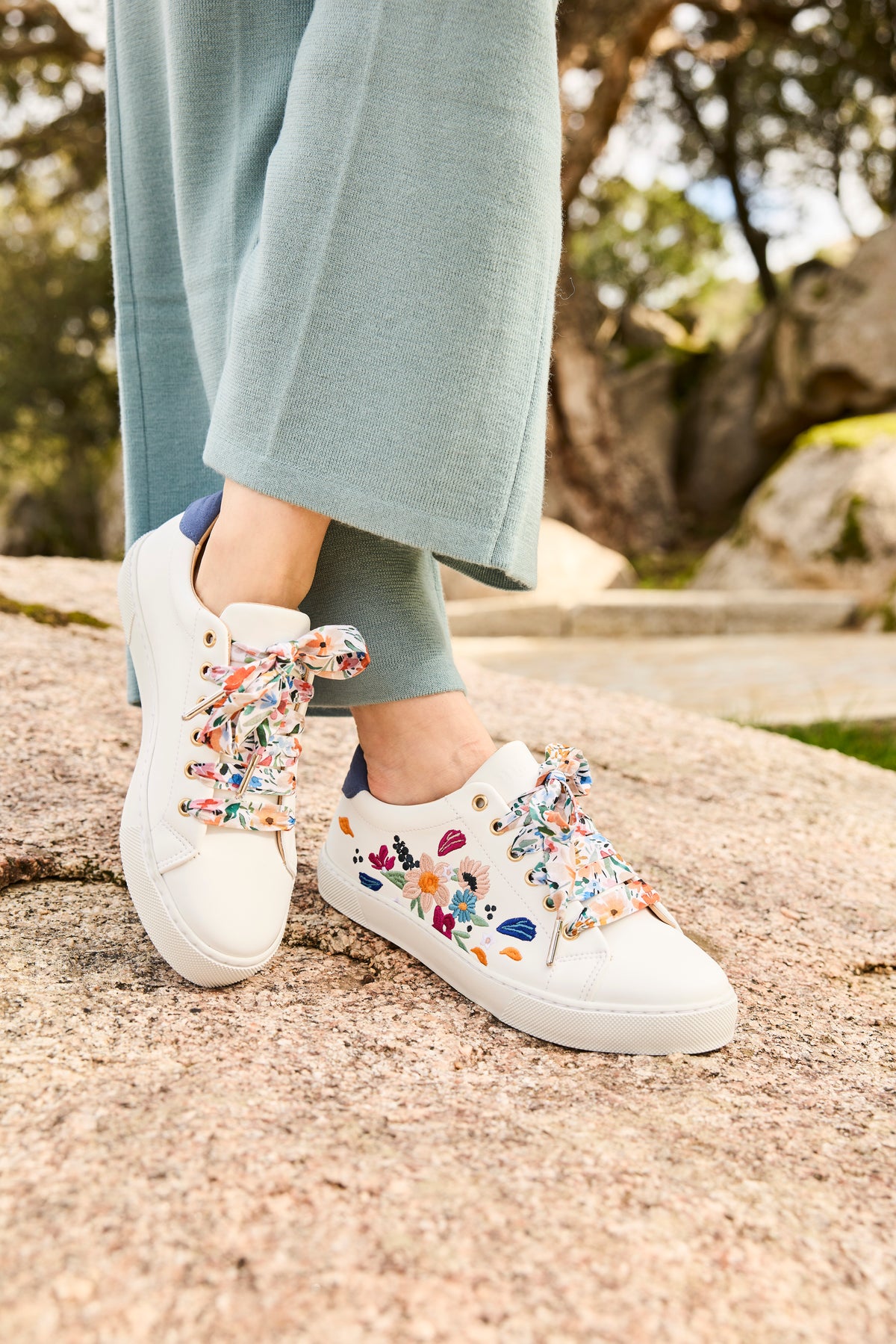 Lacets fleuris multicolores - Lacets originaux chaussures | Mon Lacet Français