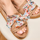 Sandales beiges avec rubans fleuris multicolores - Chaussures Femmes | Mon Lacet Français