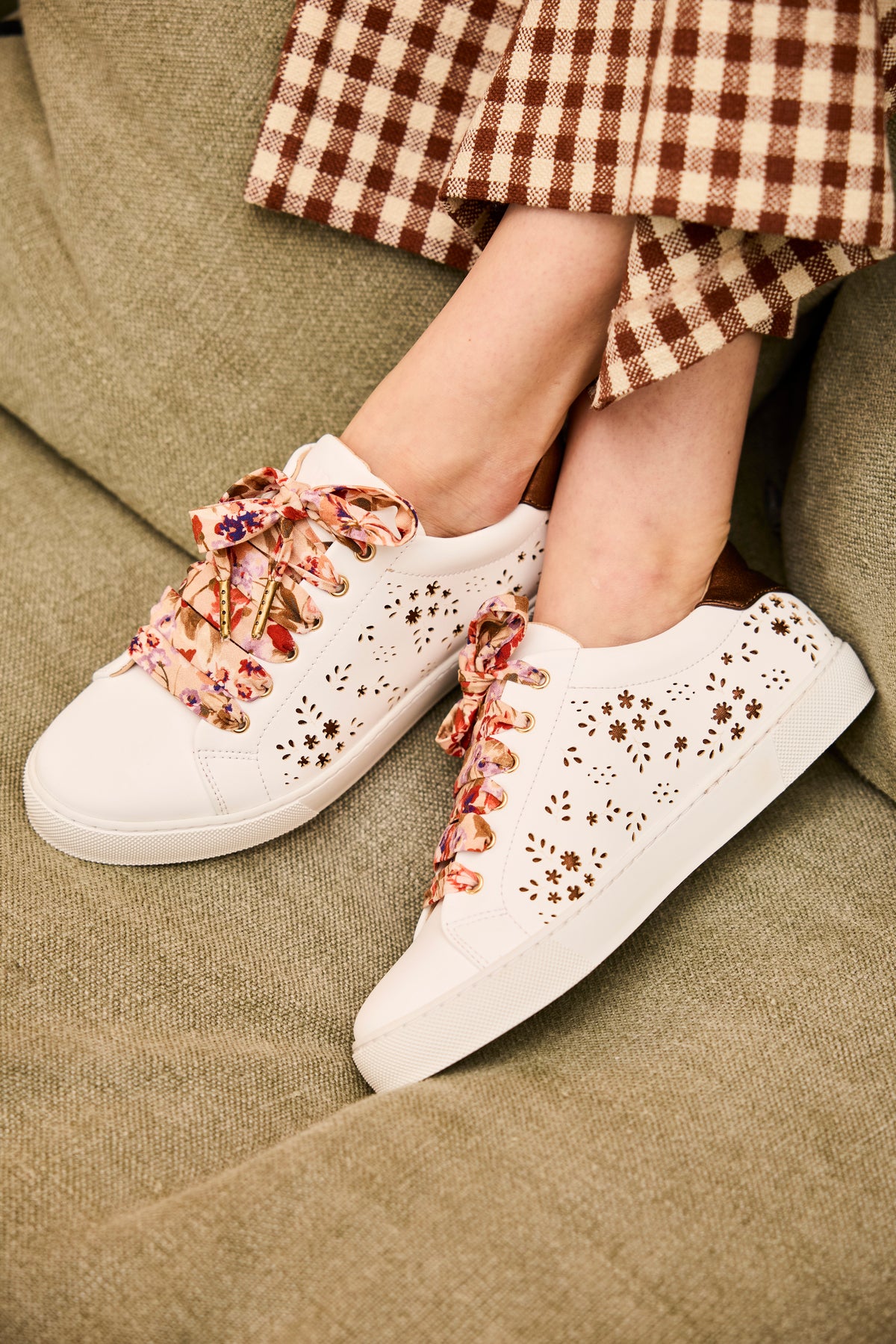 Lacets fleuris beiges - Lacets originaux chaussures | Mon Lacet Français