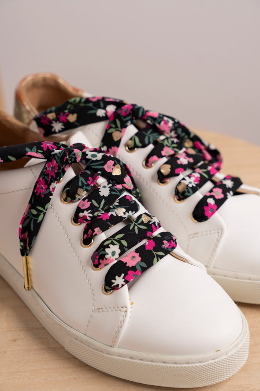 Lacets fleuris noirs et roses imprimé doré - Lacets originaux chaussures | Mon Lacet Français