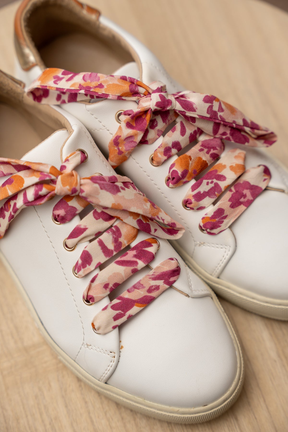 Lacets fleuris rose et orange - Lacets originaux chaussures | Mon Lacet Français