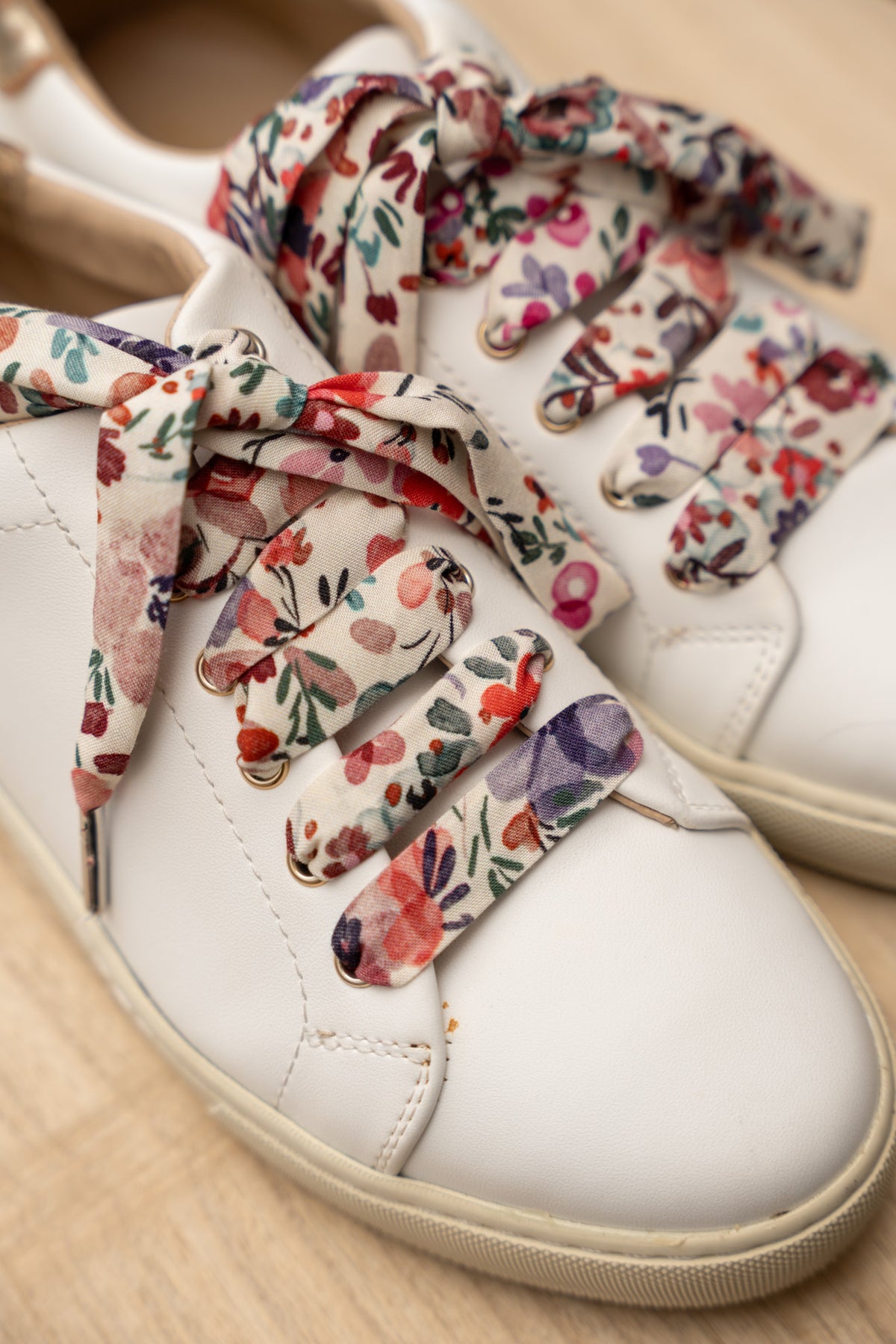 Lacets fleuris rose et violet - Lacets originaux chaussures | Mon Lacet Français