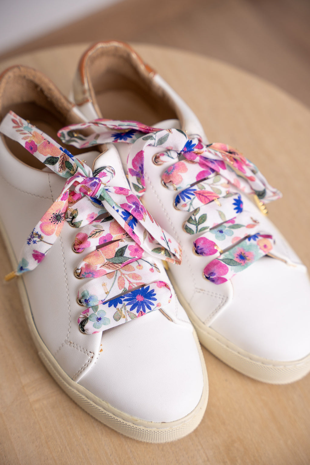 Lacets rose et bleu plumetis dorés - Lacets originaux chaussures | Mon Lacet Français