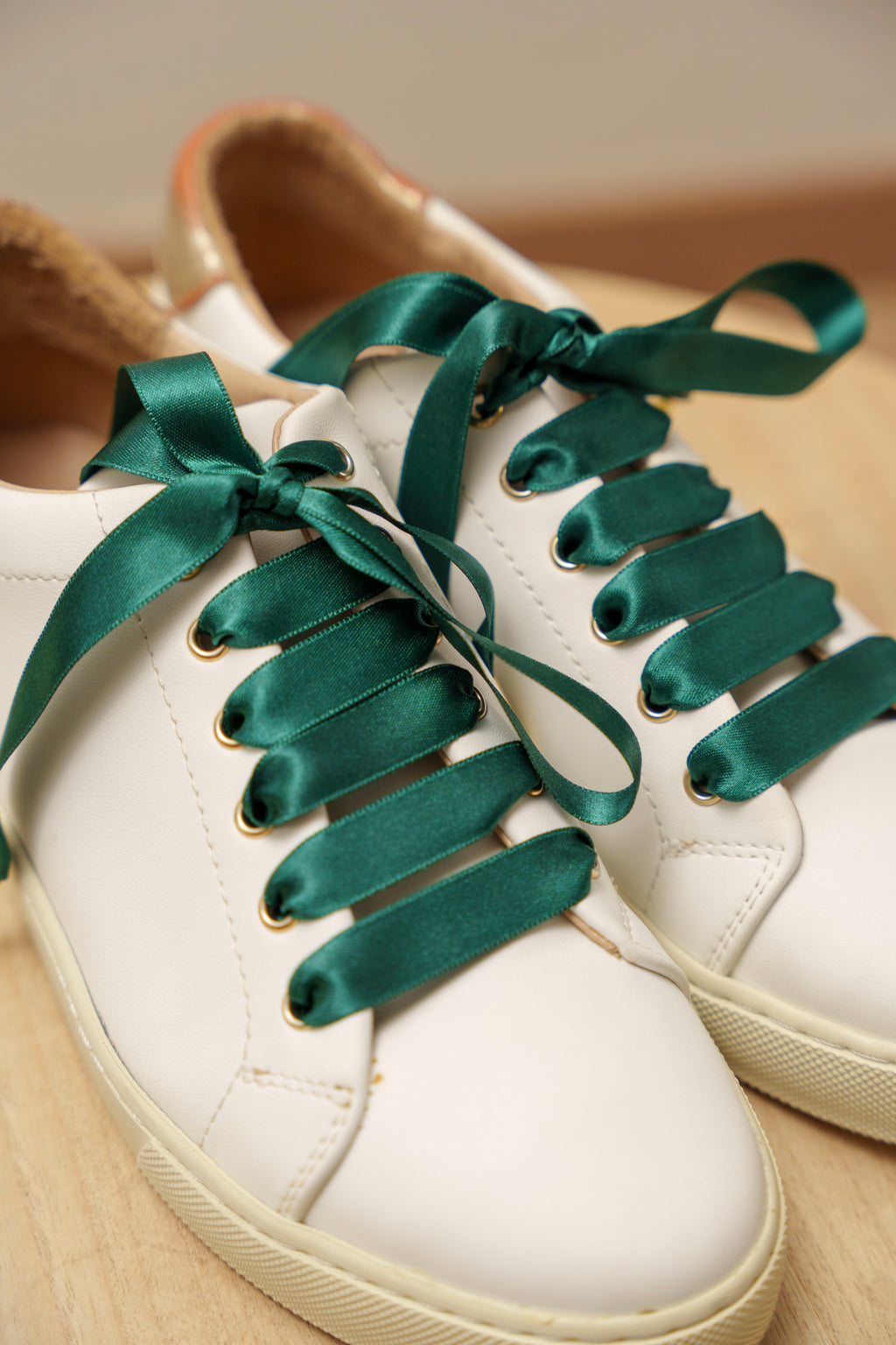 Lacets satin vert - Lacets originaux chaussures | Mon Lacet Français