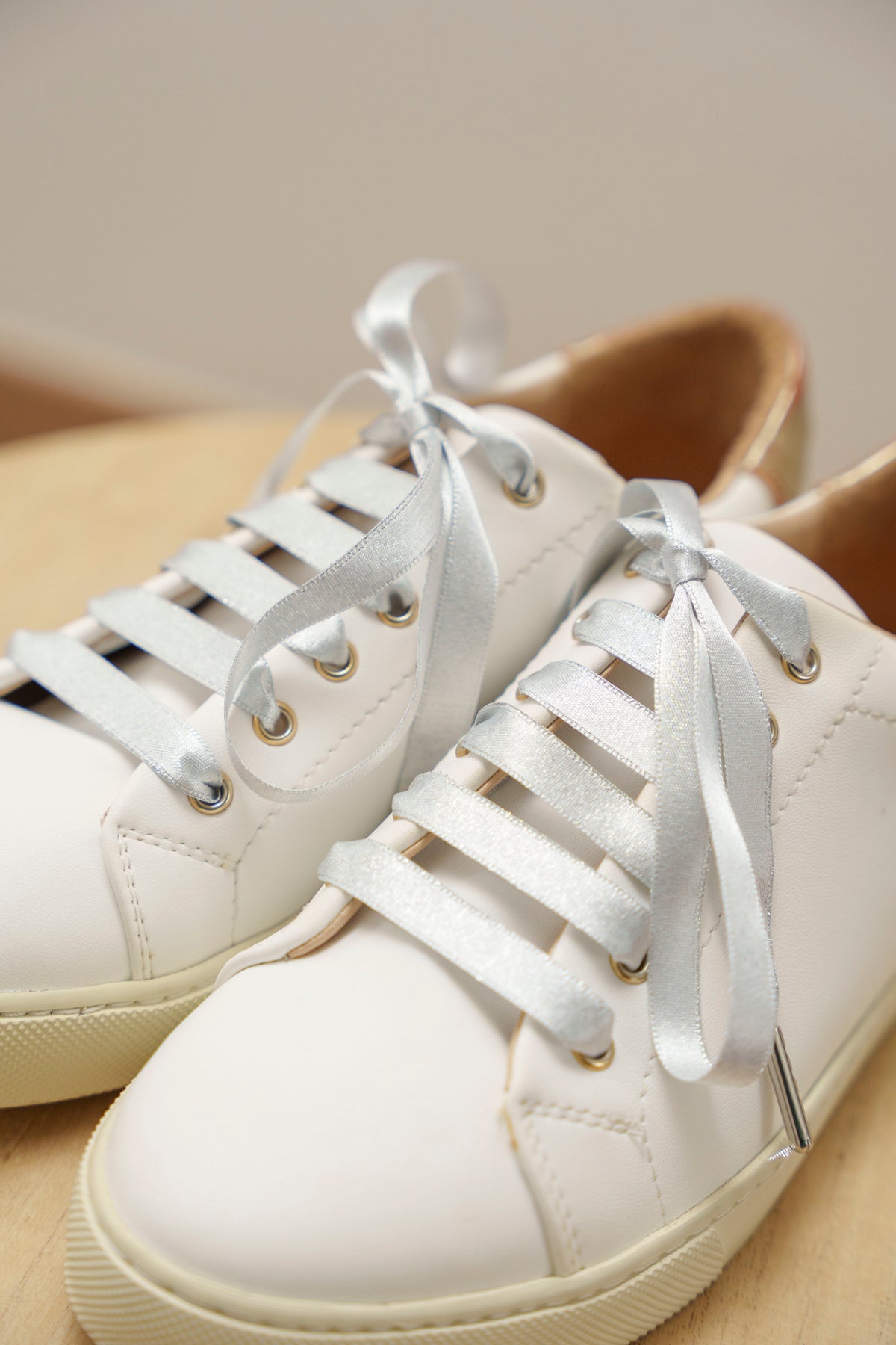 Lacets satin argenté - Lacets originaux chaussures | Mon Lacet Français