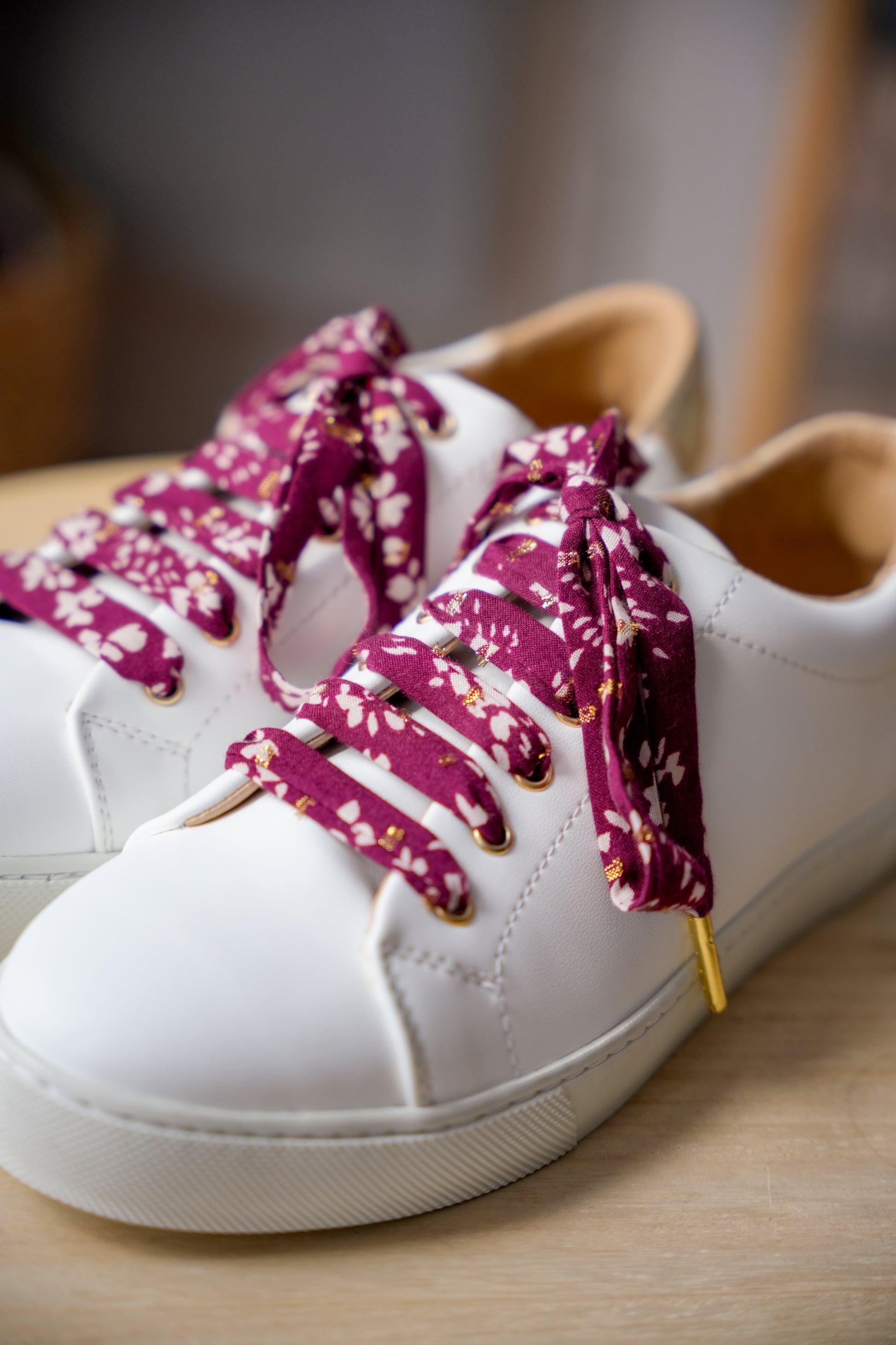 Lacets prune plumetis dorés - Lacets originaux chaussures | Mon Lacet Français