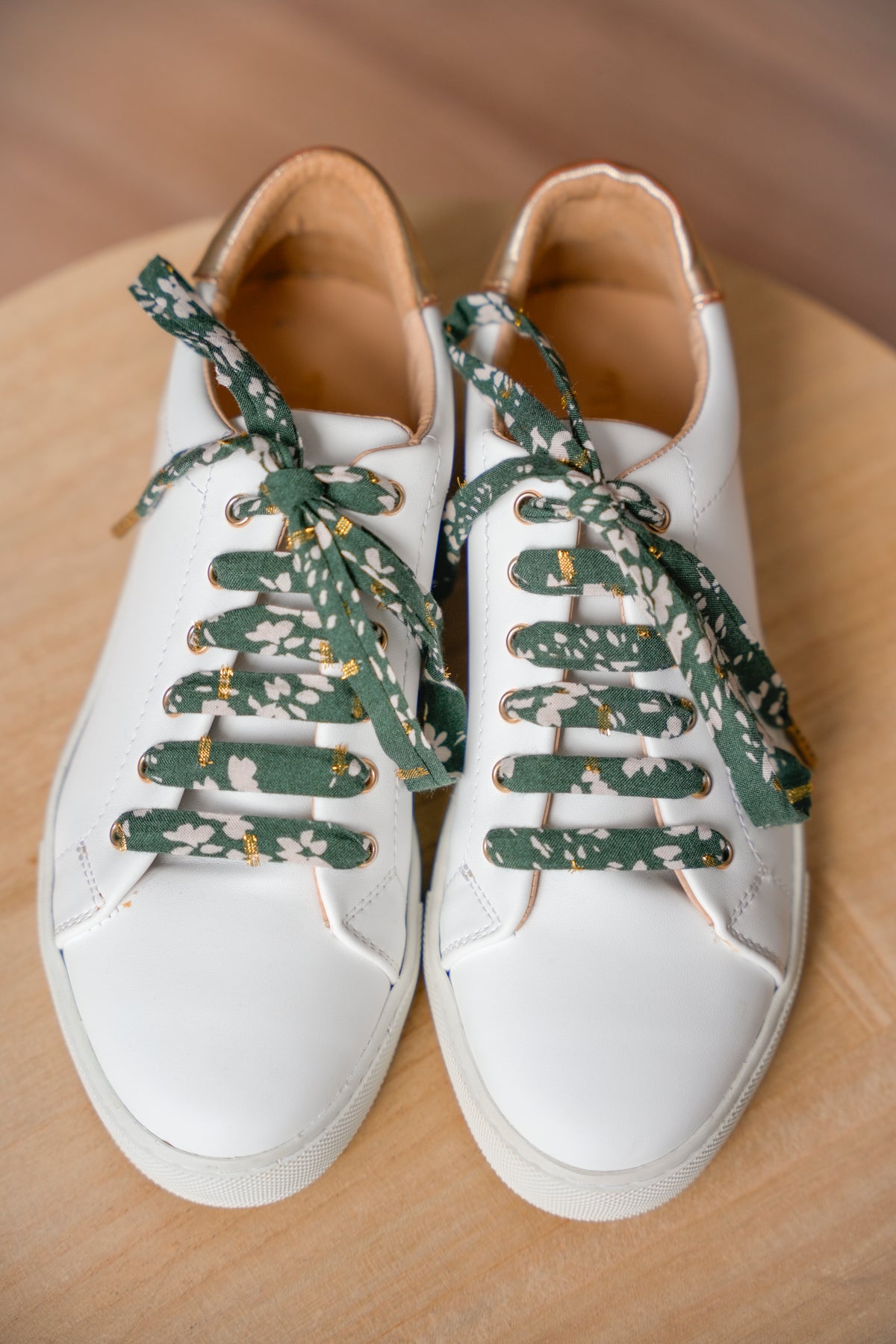 Lacets kaki plumetis dorés - Lacets originaux chaussures | Mon Lacet Français