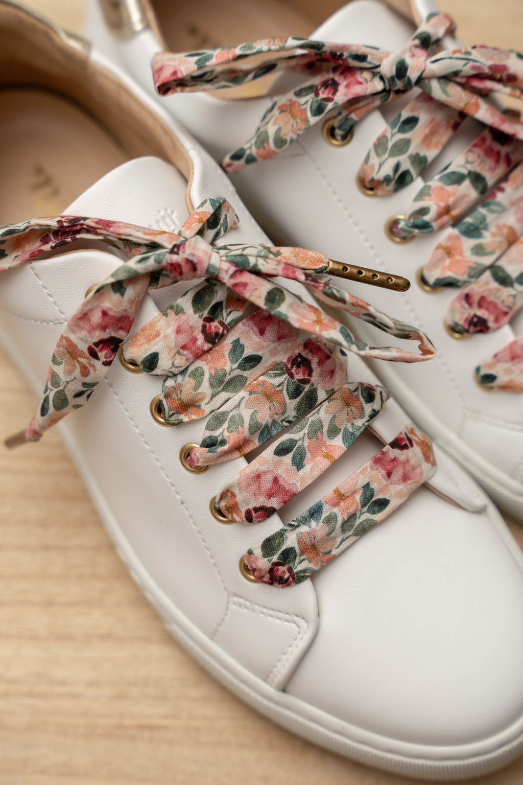 Lacets fleuris rose thé - Lacets originaux chaussures | Mon Lacet 