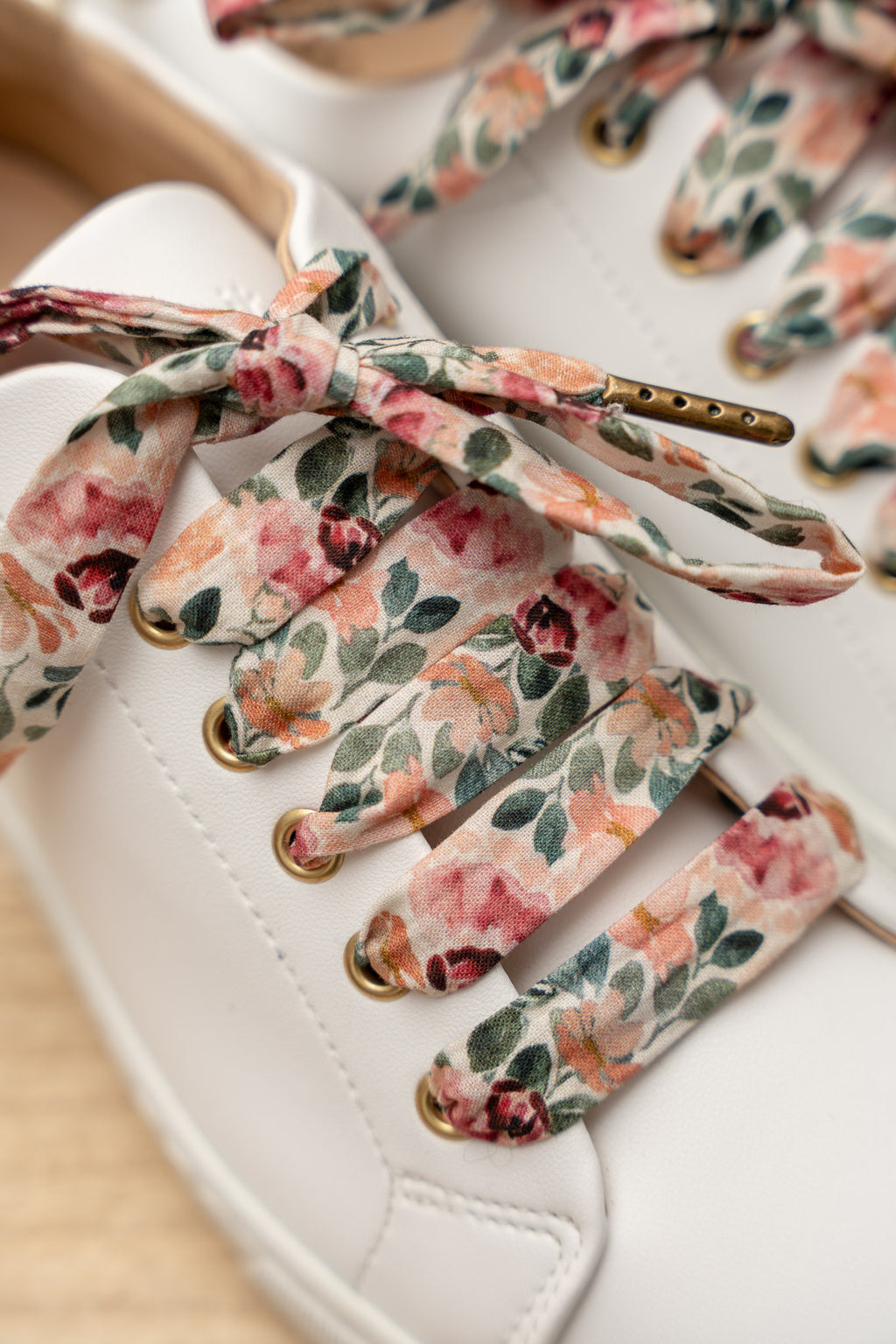 Lacets fleuris rose thé - Lacets originaux chaussures | Mon Lacet 