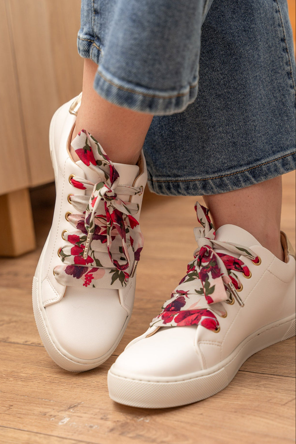 Lacets fleuris grenat - Lacets originaux chaussures | Mon Lacet Français