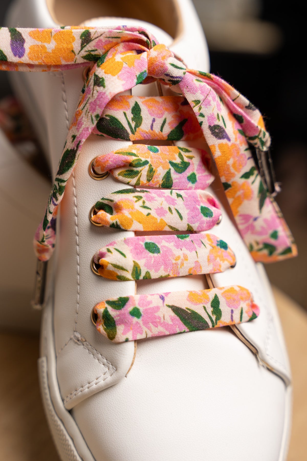 Lacets fleuris oranges et roses - Lacets originaux chaussures | Mon Lacet Français