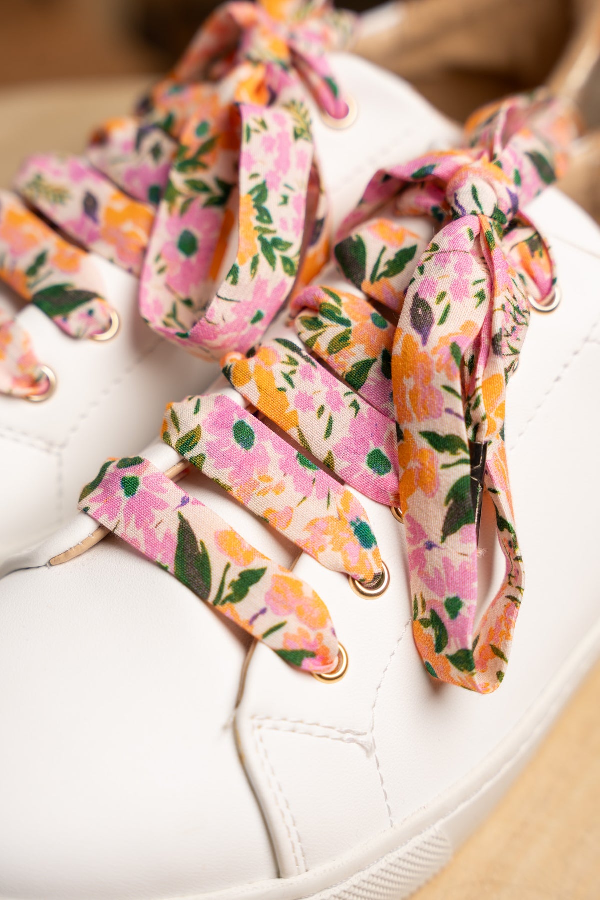 Lacets fleuris oranges et roses - Lacets originaux chaussures | Mon Lacet Français