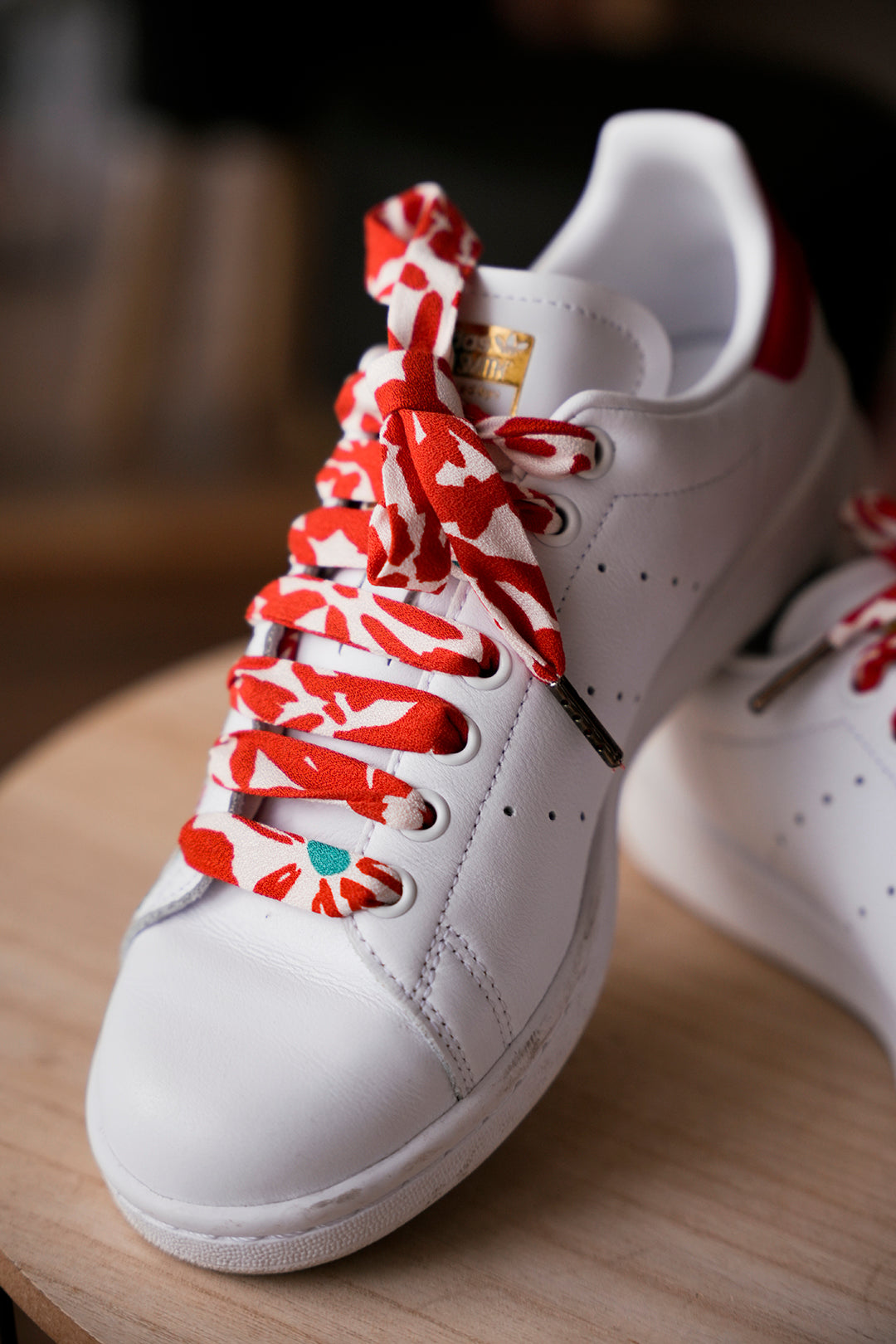 Lacets rouges fleuris - Lacets originaux chaussures | Mon Lacet Français